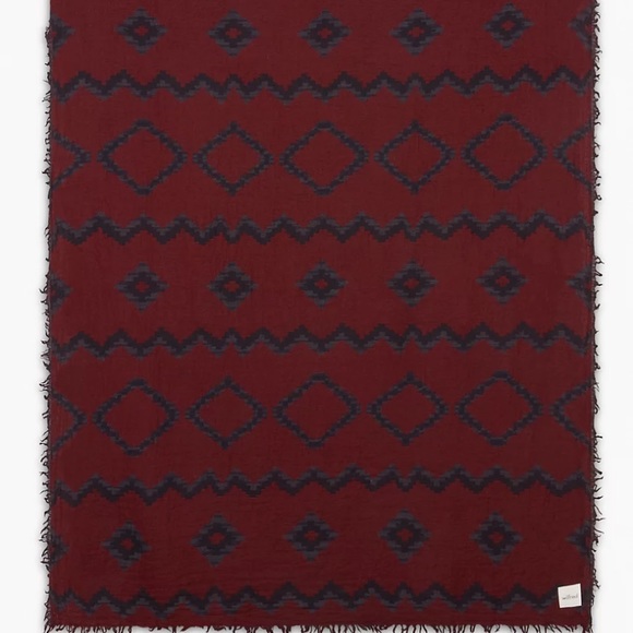 Wilfred wool blanket scarf - dark red/blue - Picture 2 of 6